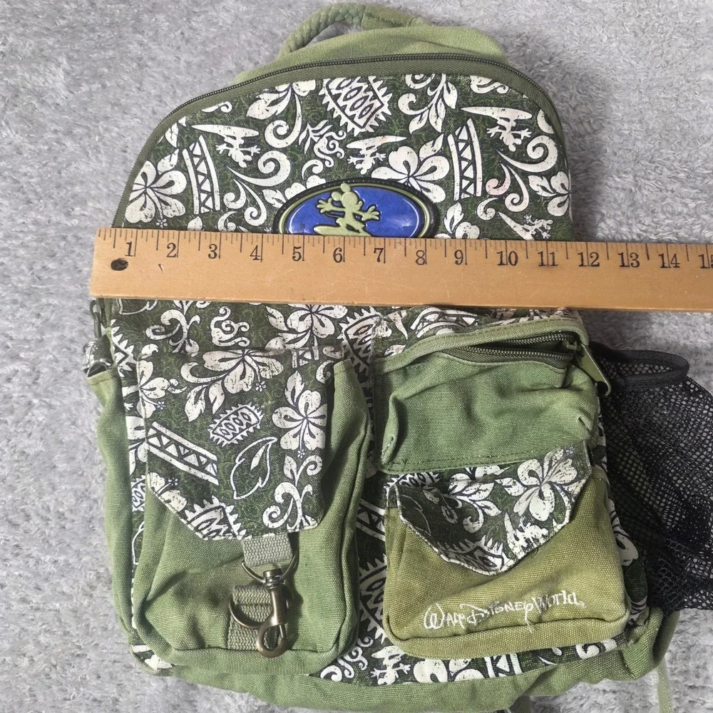Walt‎ Disney World Kids Backpack Green Tropical Hibiscus Surf Lizard 15in